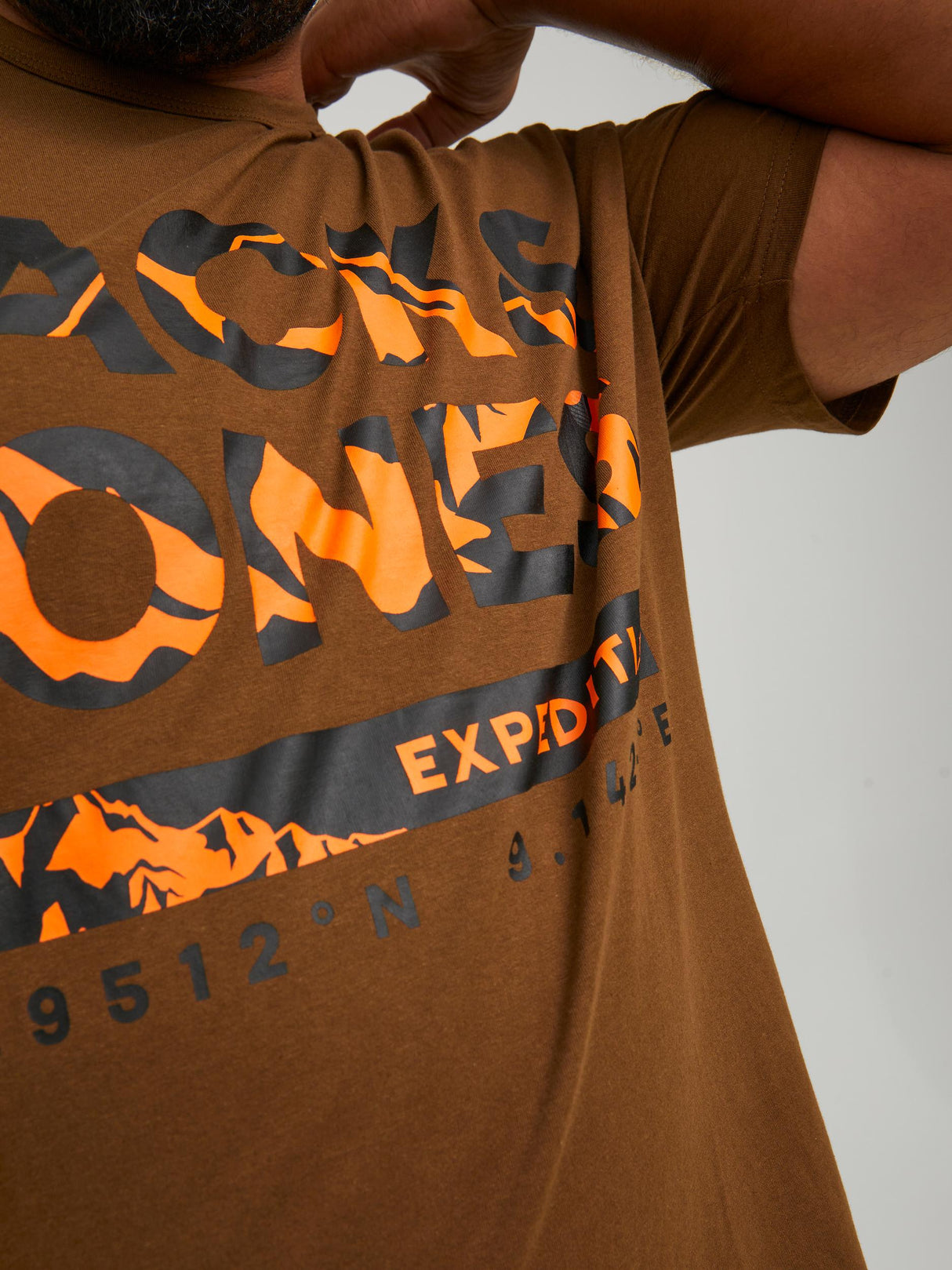 Jack & Jones Hunter Brown Crew Neck Tee Brown