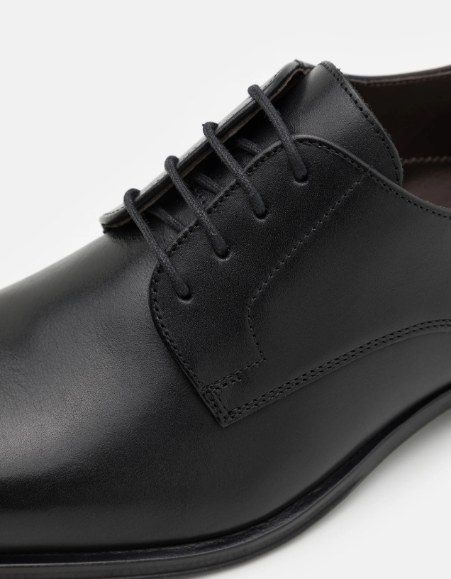 Lloyd Sabre Black Leather Laced Shoe Black